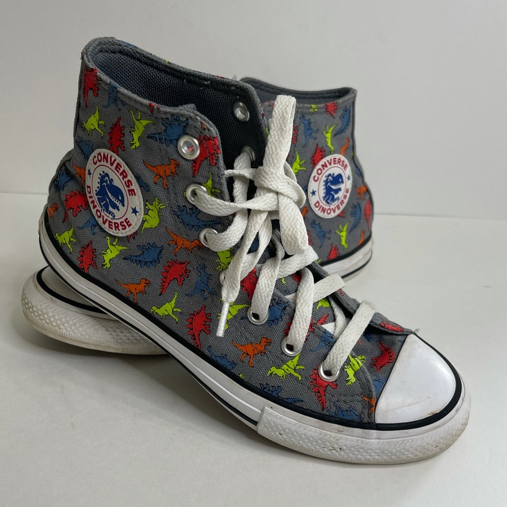 Kids converse dinosaur Discovery edition